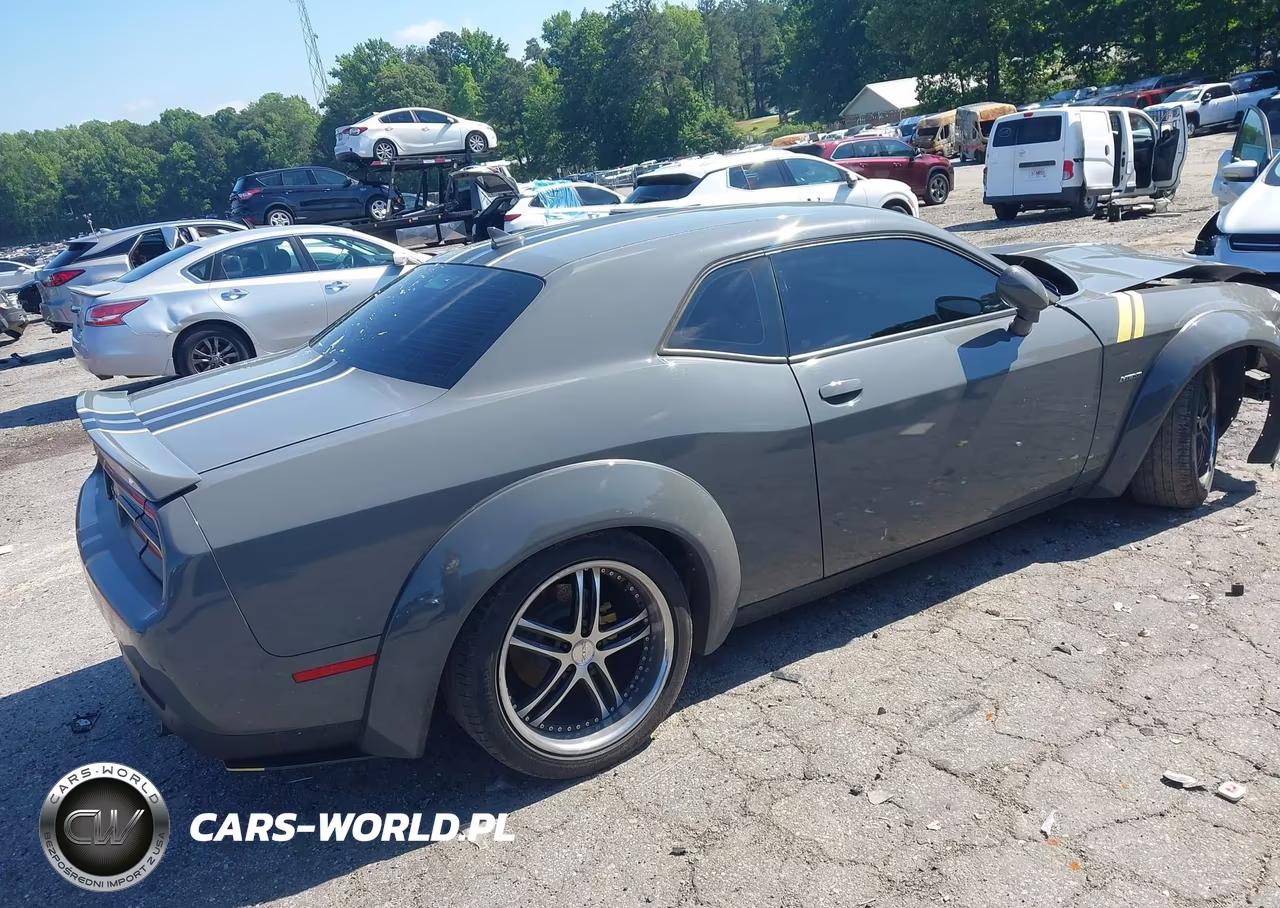 2019 Dodge Challenger R-T VIN:2C3CDZBT6KH552232 - 4