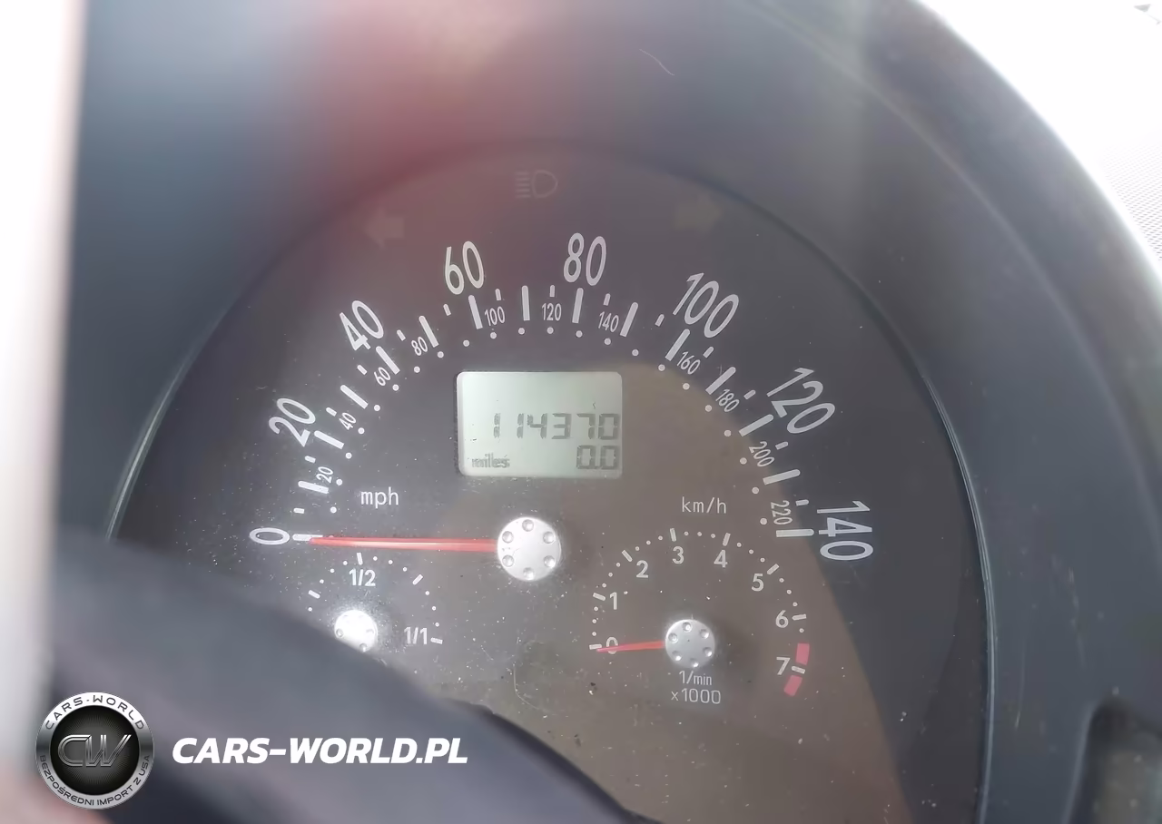 2003 Volkswagen New Beetle Gl VIN:3VWBK21CX3M443813 - 15