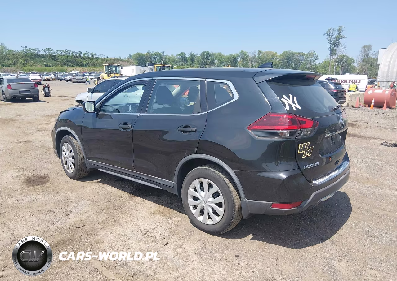 2018 Nissan Rogue S VIN:KNMAT2MV8JP545188 - 3