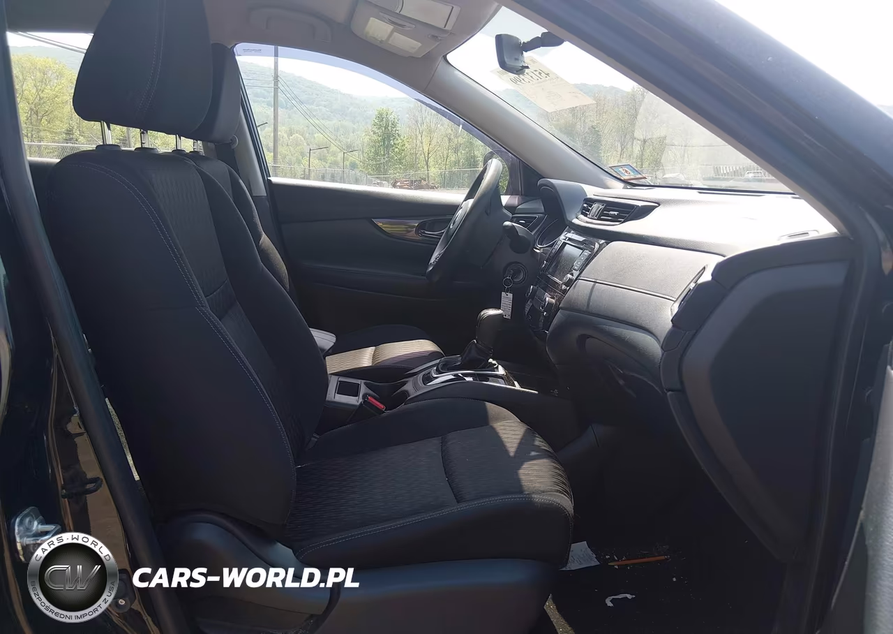 2018 Nissan Rogue S VIN:KNMAT2MV8JP545188 - 5