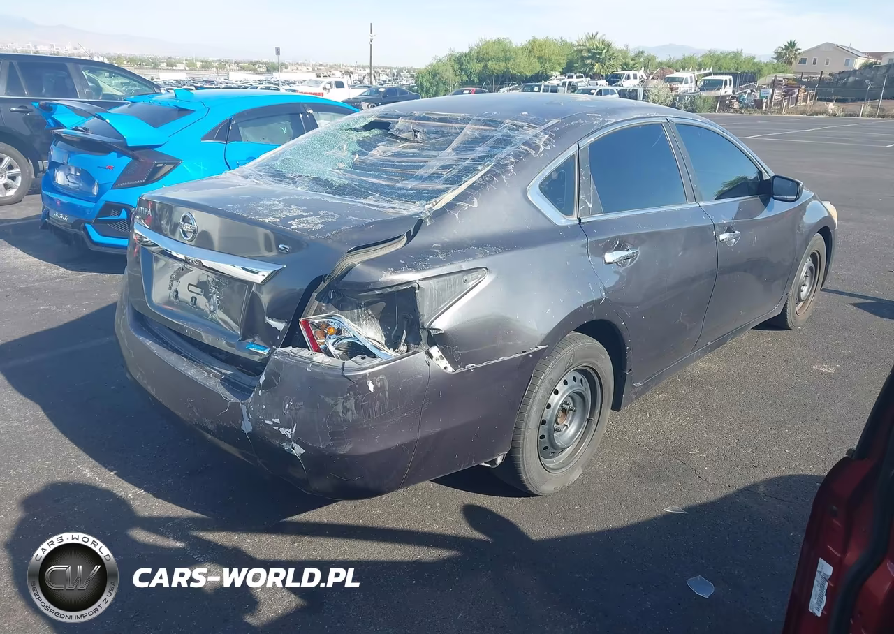 2013 Nissan Altima 2.5 S VIN:1N4AL3AP7DC118940 - 4