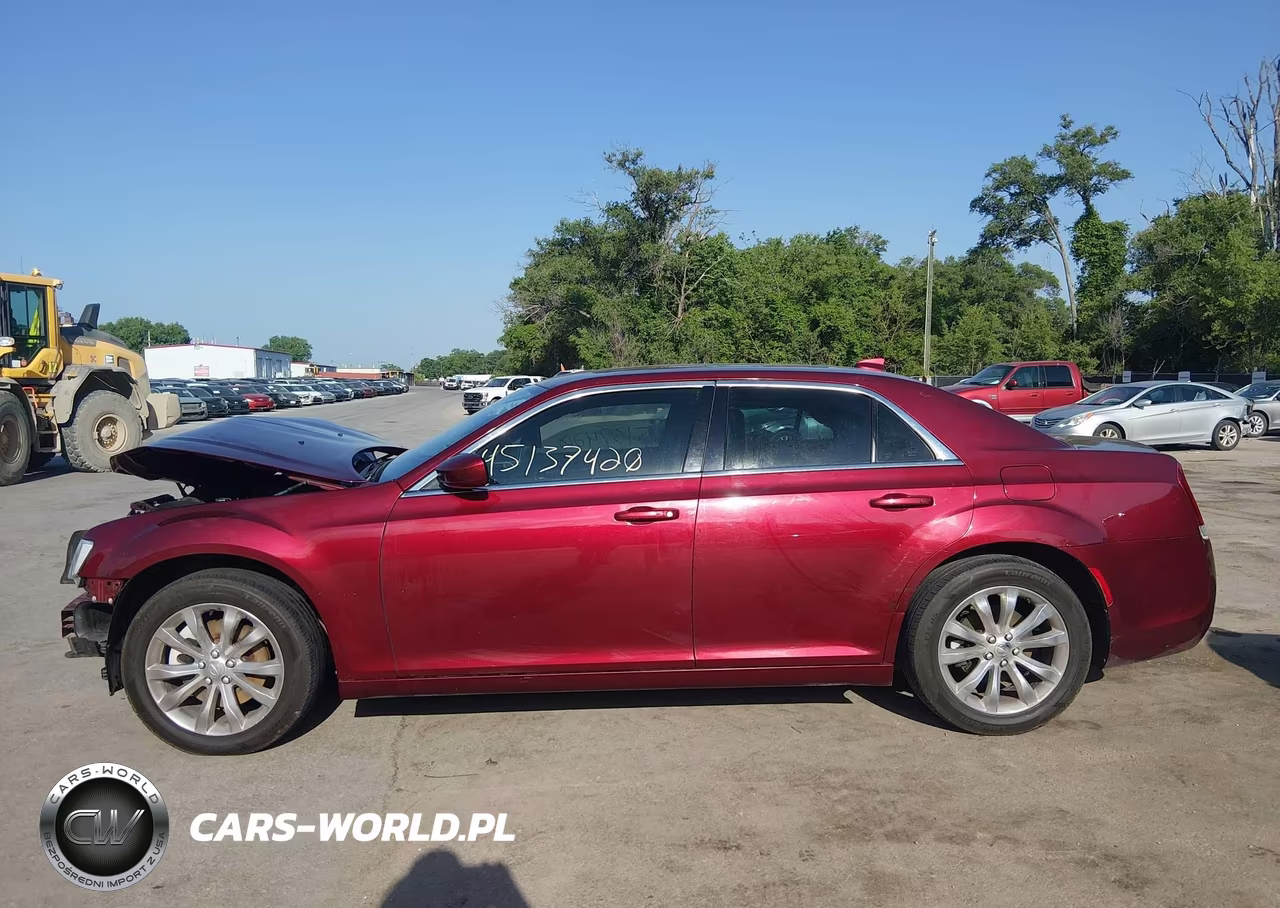 2016 Chrysler 300 Anniversary Edition VIN:2C3CCARG4GH329191 - 15