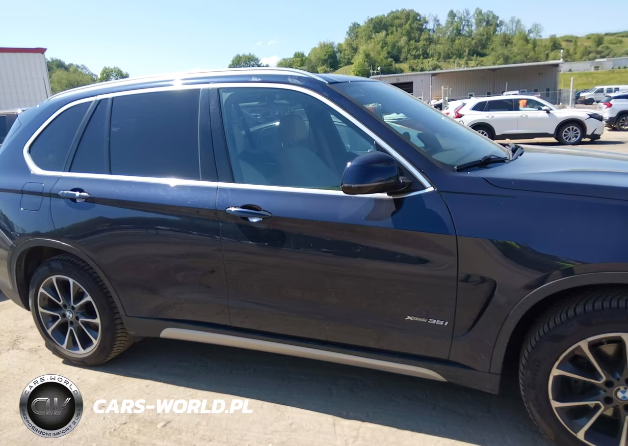 2017 BMW X5 xDrive35I VIN:5UXKR0C37H0V79132 - 13