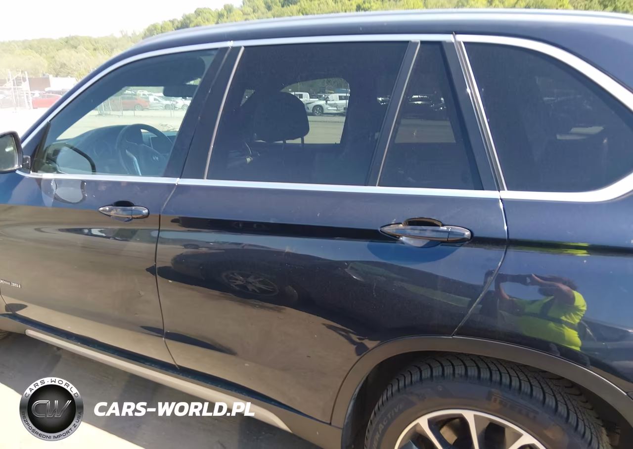 2017 BMW X5 xDrive35I VIN:5UXKR0C37H0V79132 - 14