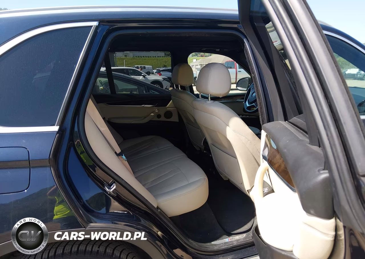 2017 BMW X5 xDrive35I VIN:5UXKR0C37H0V79132 - 8