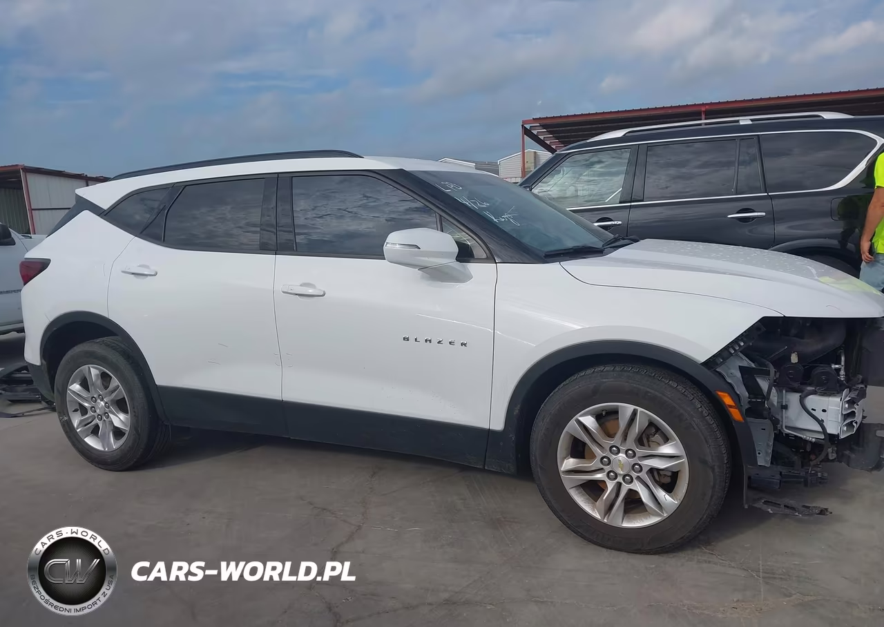 2019 Chevrolet Blazer VIN:3GNKBBRA0KS688594 - 14