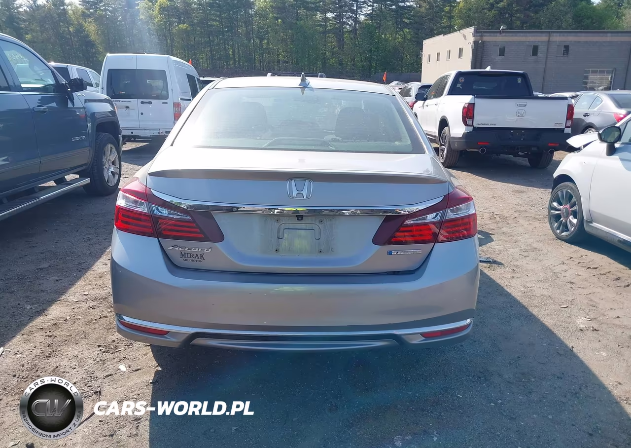 2017 Honda Accord Hybrid VIN:JHMCR6F34HC028190 - 16
