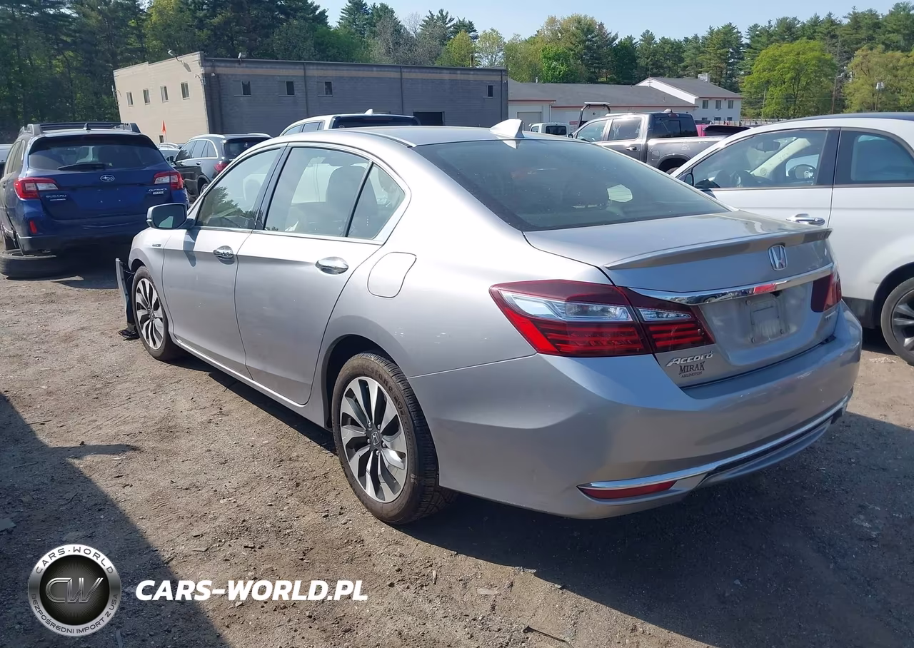 2017 Honda Accord Hybrid VIN:JHMCR6F34HC028190 - 3
