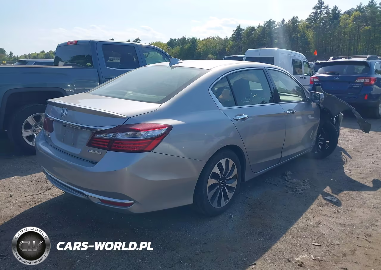 2017 Honda Accord Hybrid VIN:JHMCR6F34HC028190 - 4