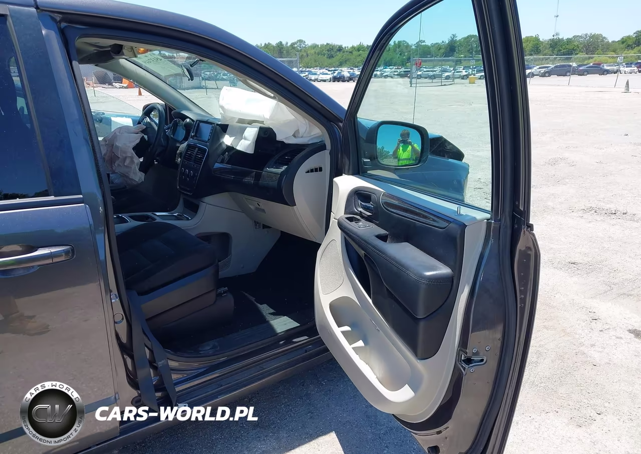 2018 Dodge Grand Caravan Se VIN:2C4RDGBG2JR190647 - 5