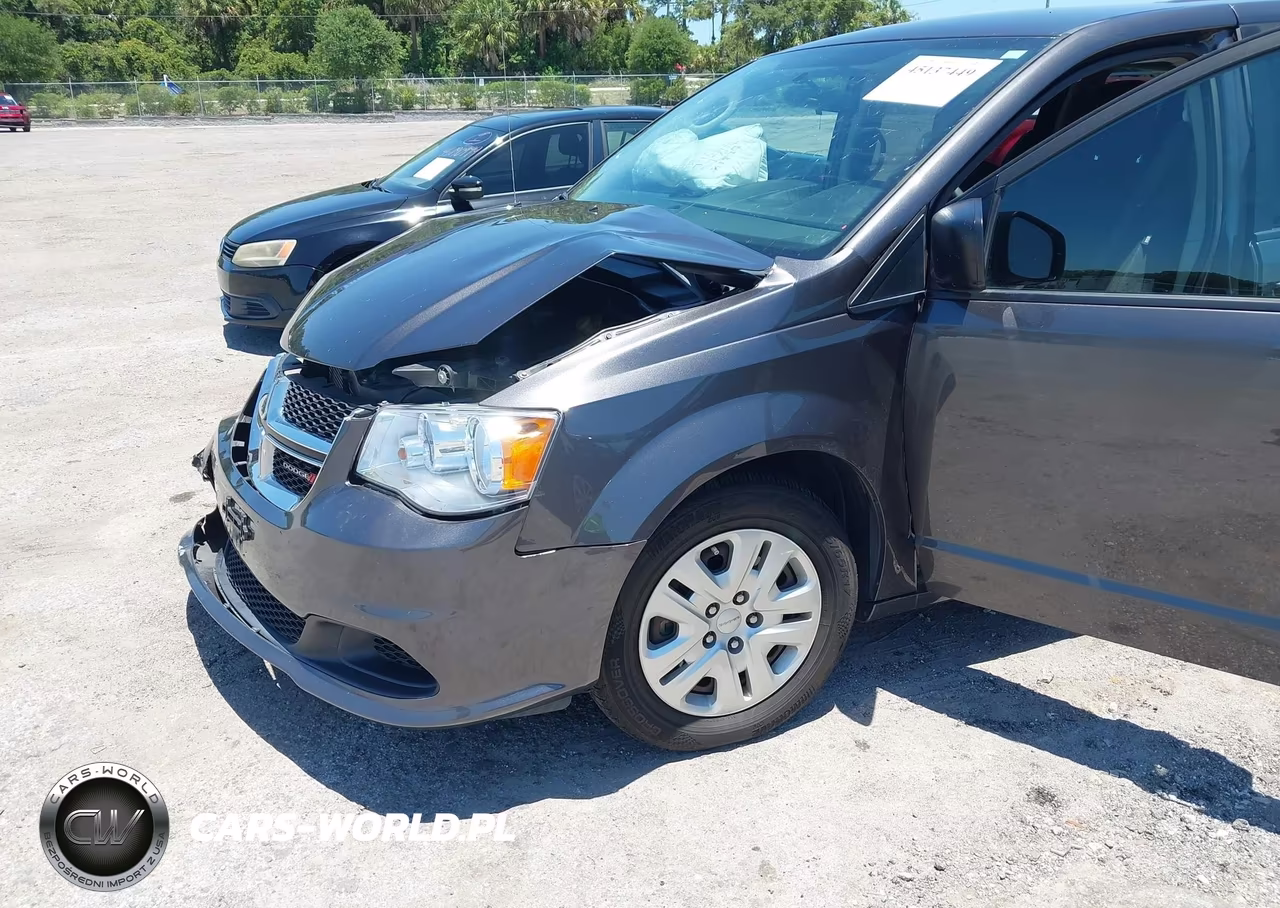 2018 Dodge Grand Caravan Se VIN:2C4RDGBG2JR190647 - 6