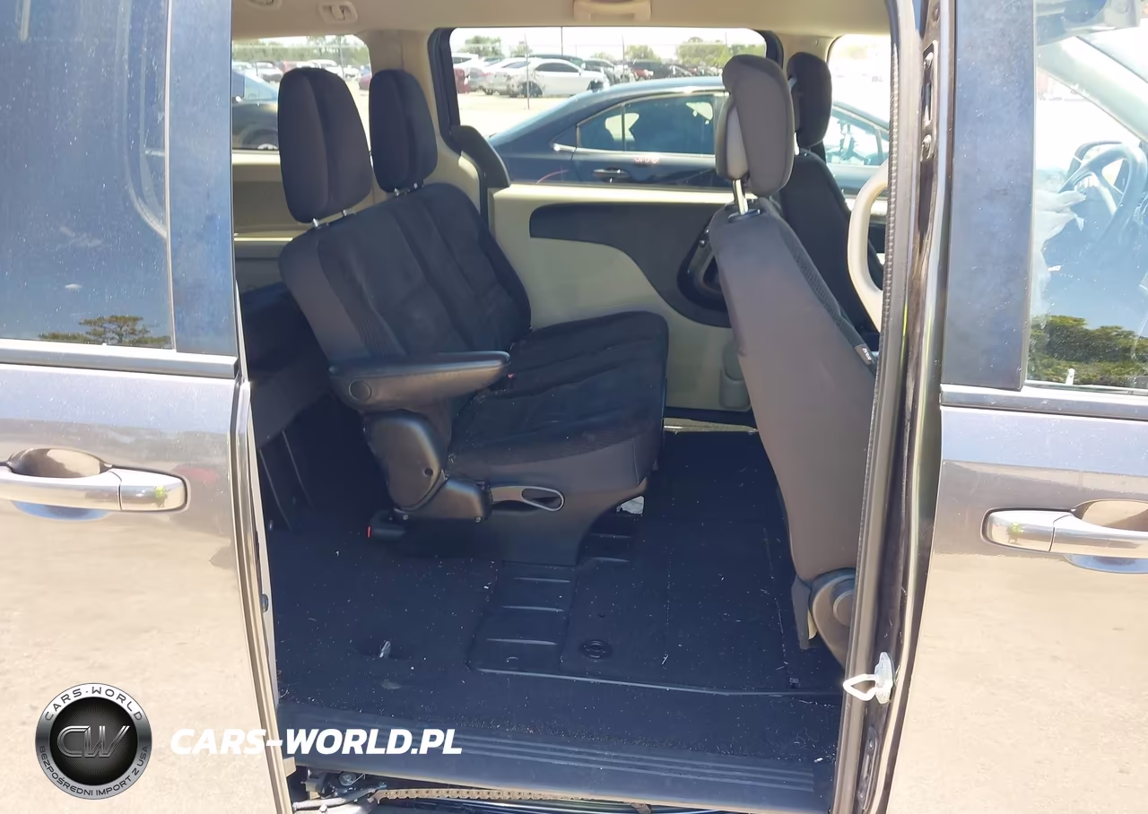 2018 Dodge Grand Caravan Se VIN:2C4RDGBG2JR190647 - 8