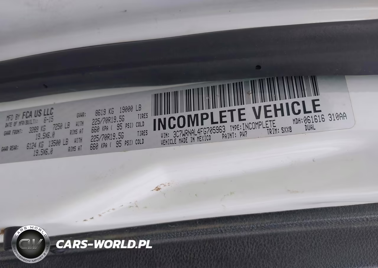 2015 Ram 5500 Chassis Tradesman-Slt VIN:3C7WRNAL4FG705963 - 8