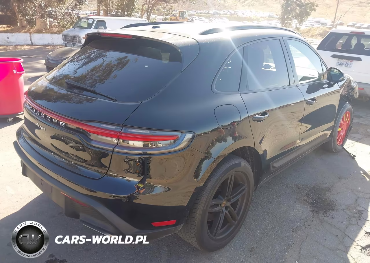 2022 Porsche Macan VIN:WP1AA2A53NLB00881 - 4