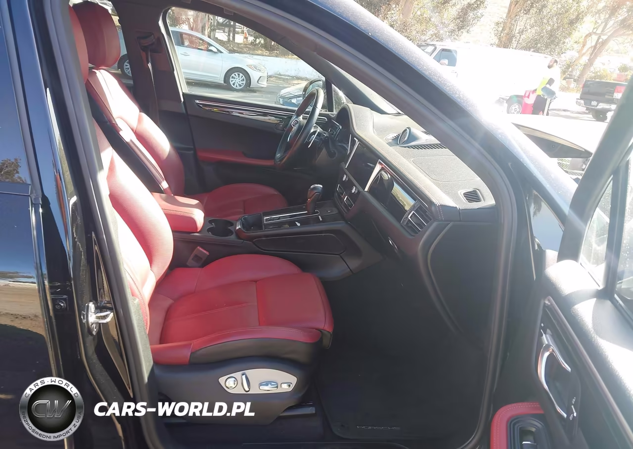 2022 Porsche Macan VIN:WP1AA2A53NLB00881 - 5