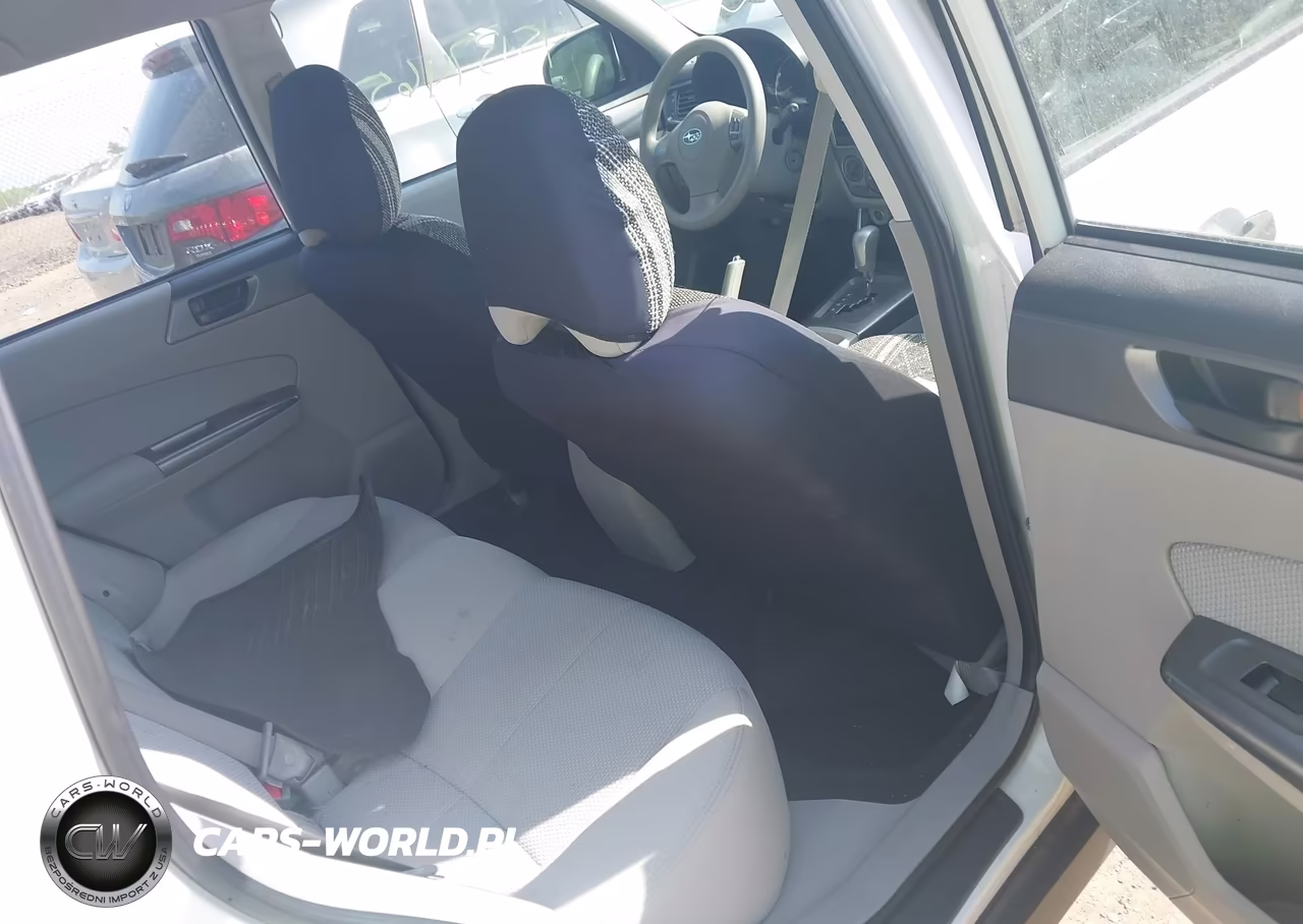 2011 Subaru Forester 2.5X VIN:JF2SHABC8BH710574 - 8