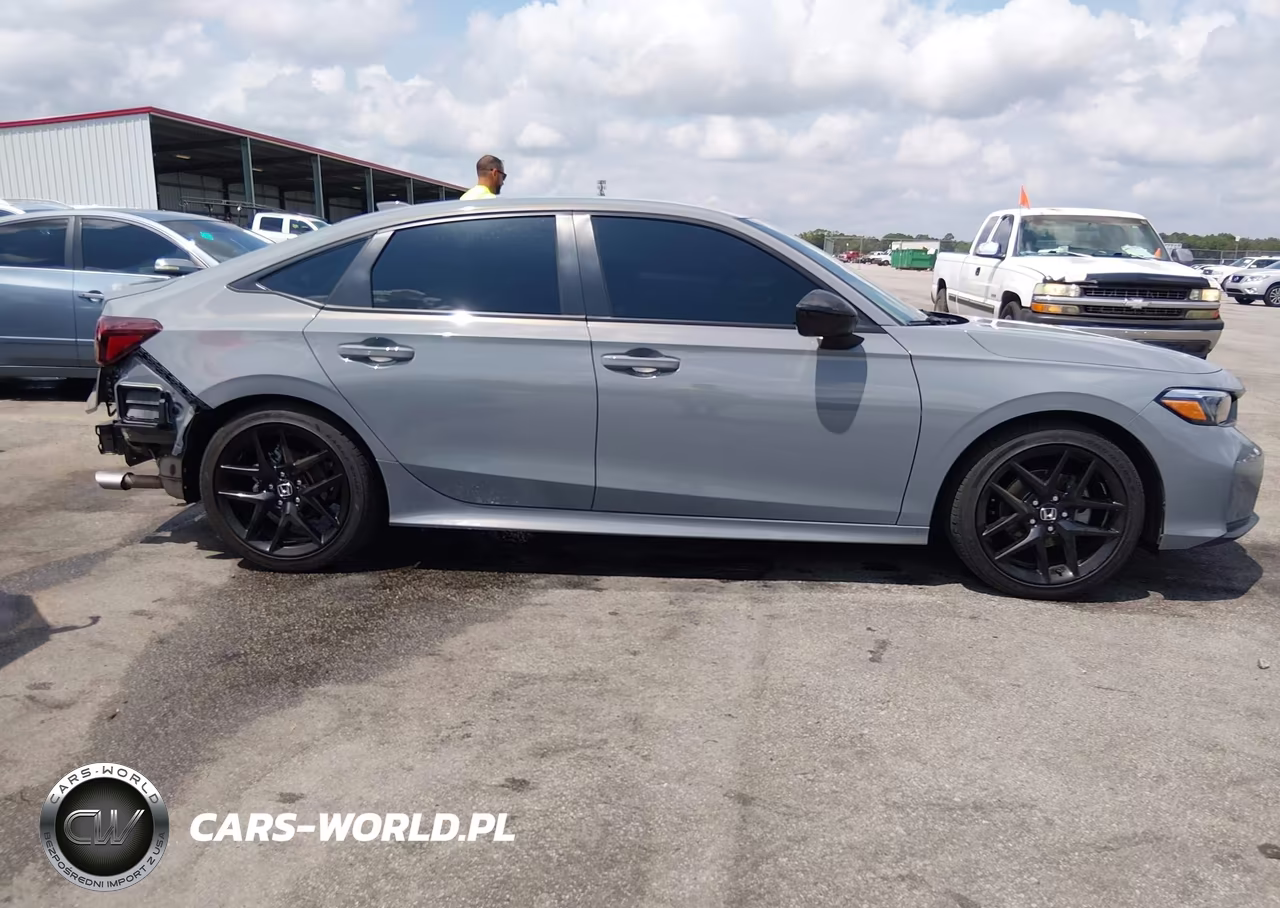 2026 Honda Civic Sport VIN:2HGFE2F51TH505797 - 14