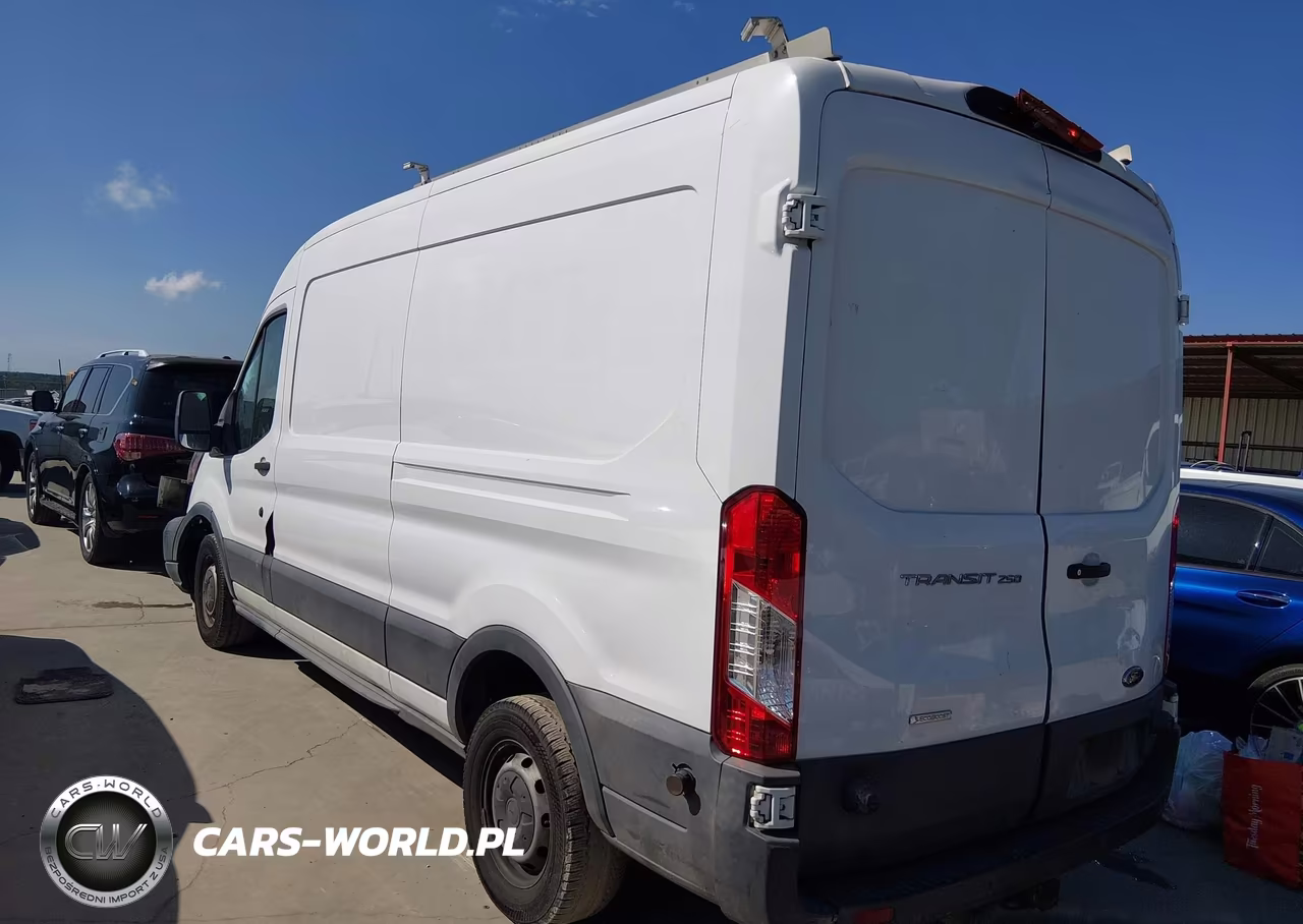2018 Ford Transit-250 VIN:1FTYR2CG8JKA34786 - 3