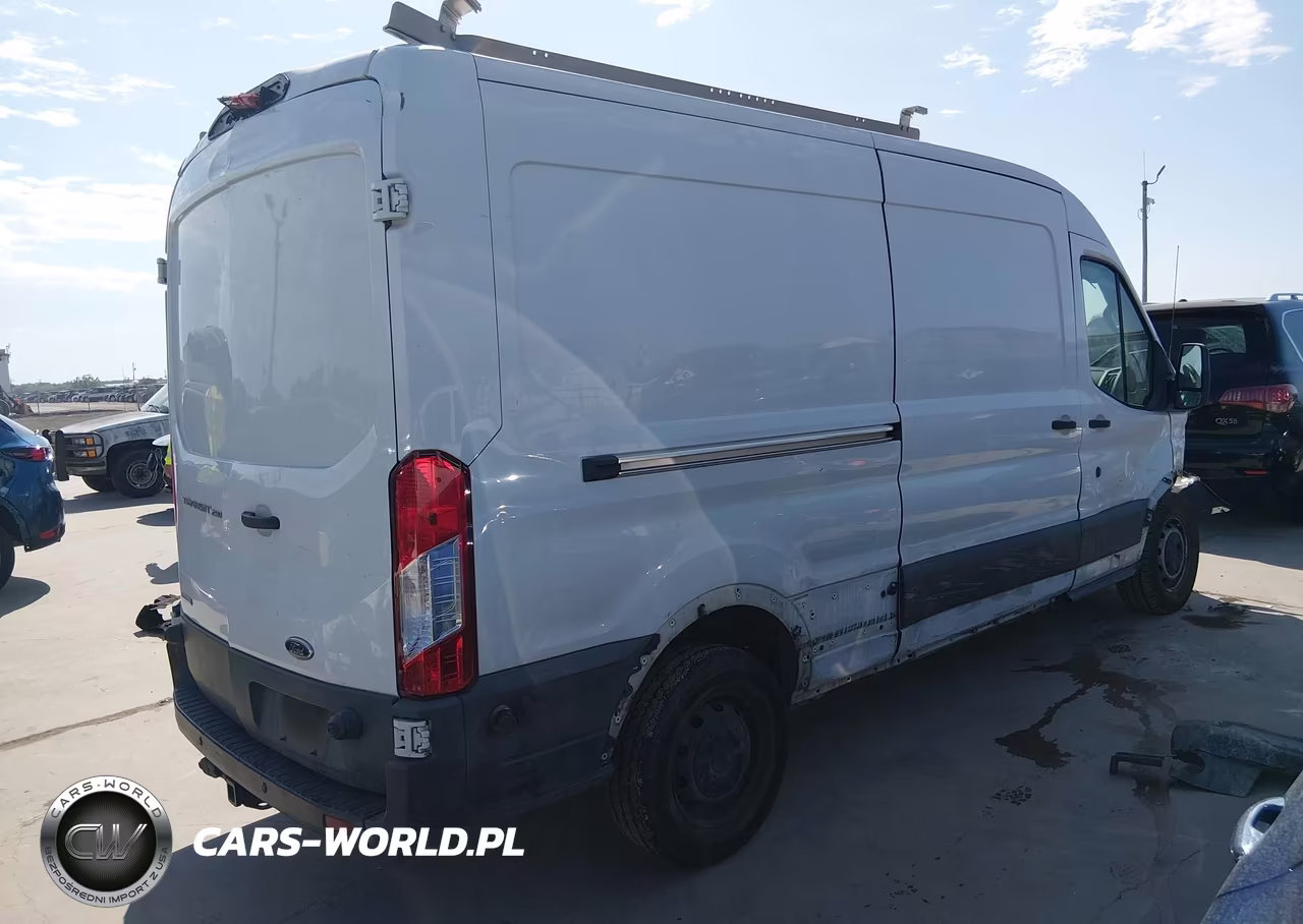 2018 Ford Transit-250 VIN:1FTYR2CG8JKA34786 - 4