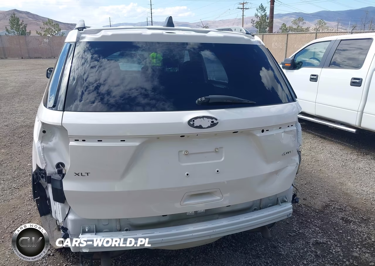 2019 Ford Explorer Xlt VIN:1FM5K8D88KGA73475 - 15