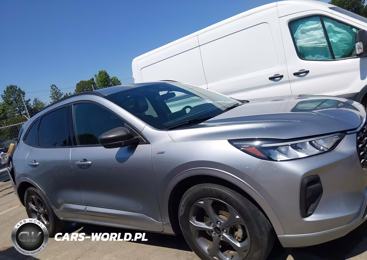 2023 Ford Escape St-Line VIN:1FMCU0MN2PUA53918 - 13