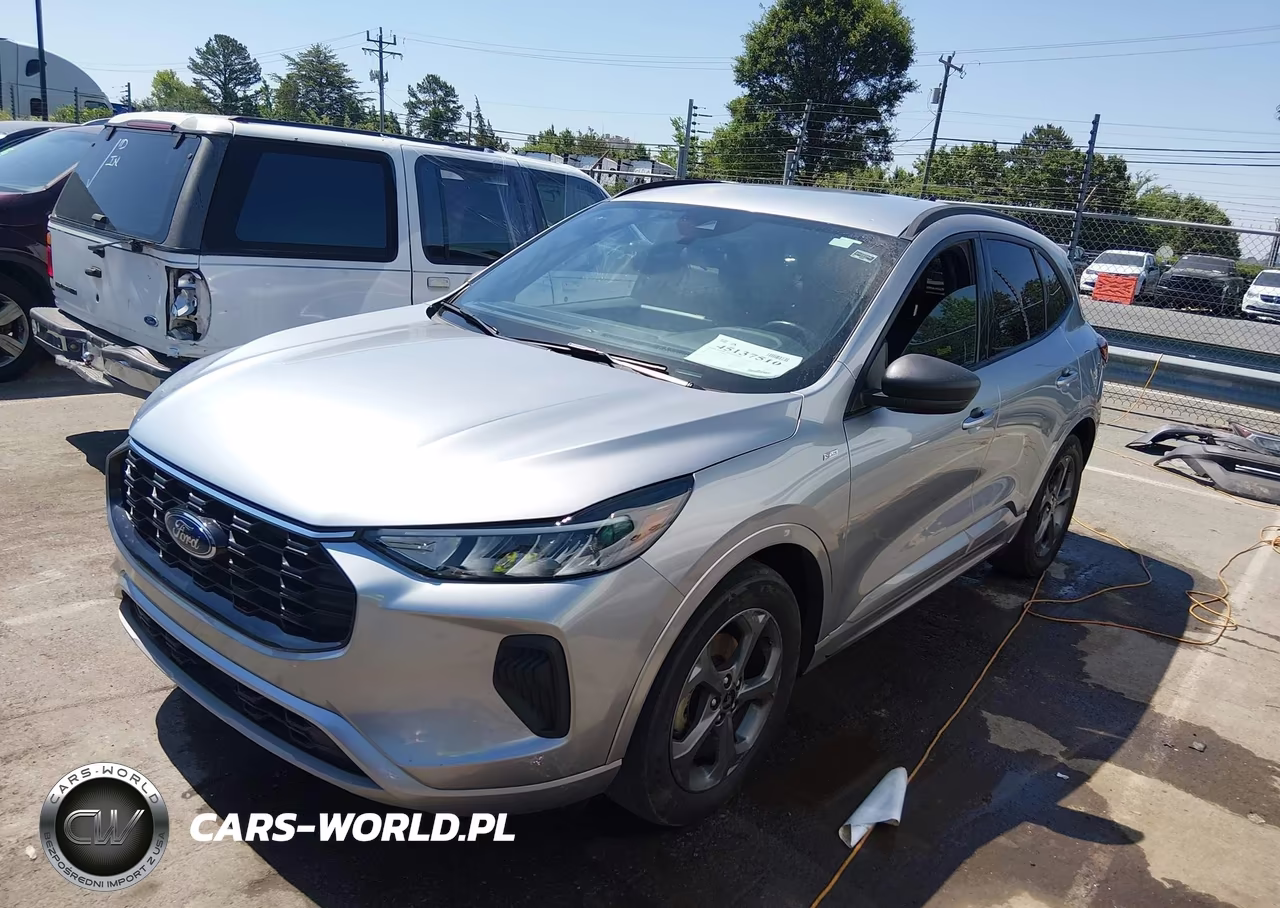 2023 Ford Escape St-Line VIN:1FMCU0MN2PUA53918 - 2