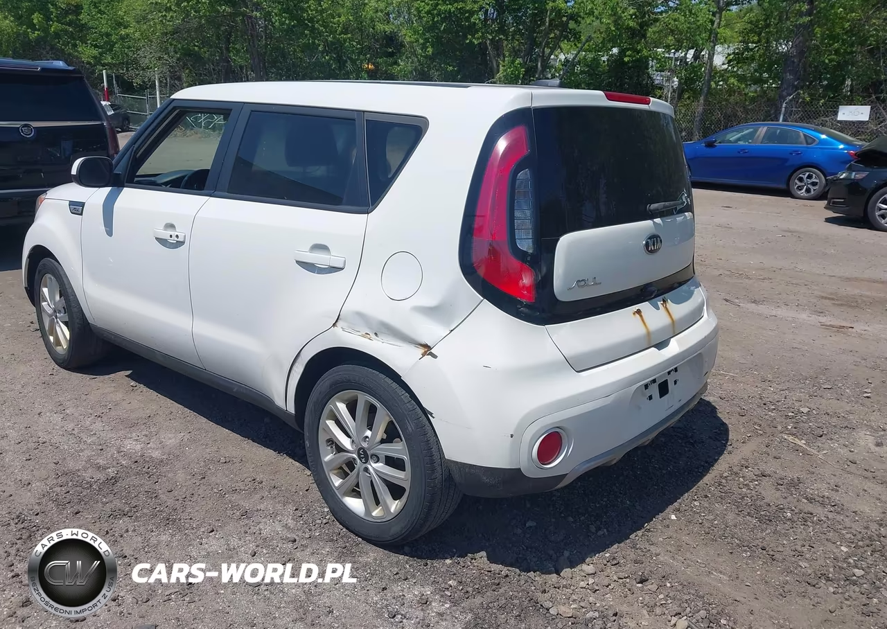 2018 Kia Soul + VIN:KNDJP3A5XJ7551279 - 3