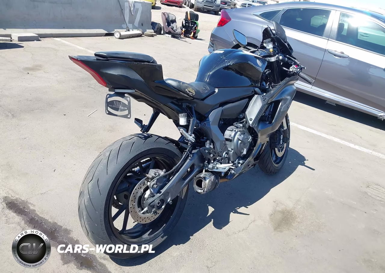 2025 Yamaha Yzfr7 VIN:JYARM38E1SA017699 - 4