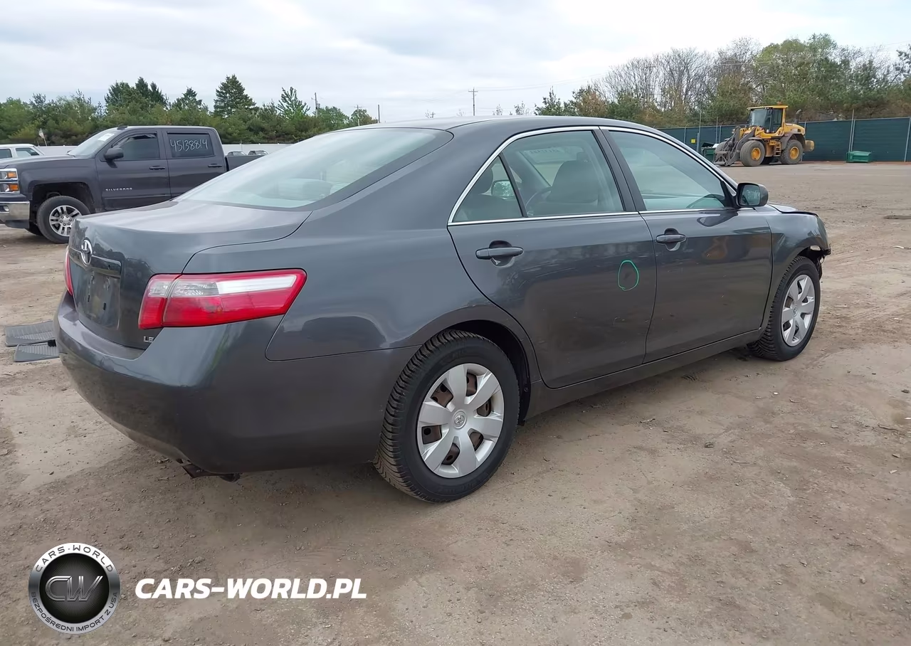 2007 Toyota Camry Le VIN:4T1BE46KX7U640144 - 4