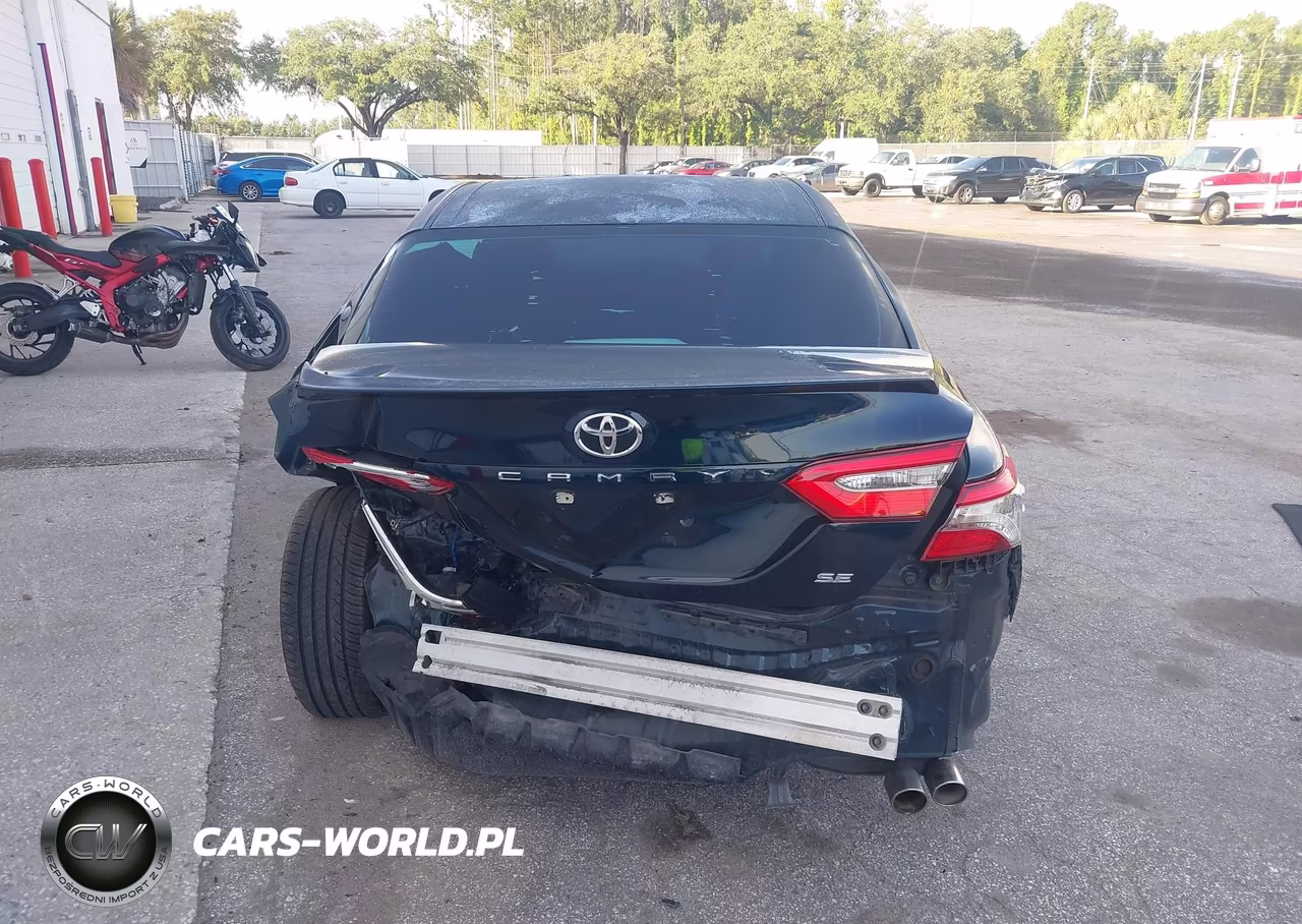 2018 Toyota Camry Se VIN:4T1B11HK6JU584671 - 16