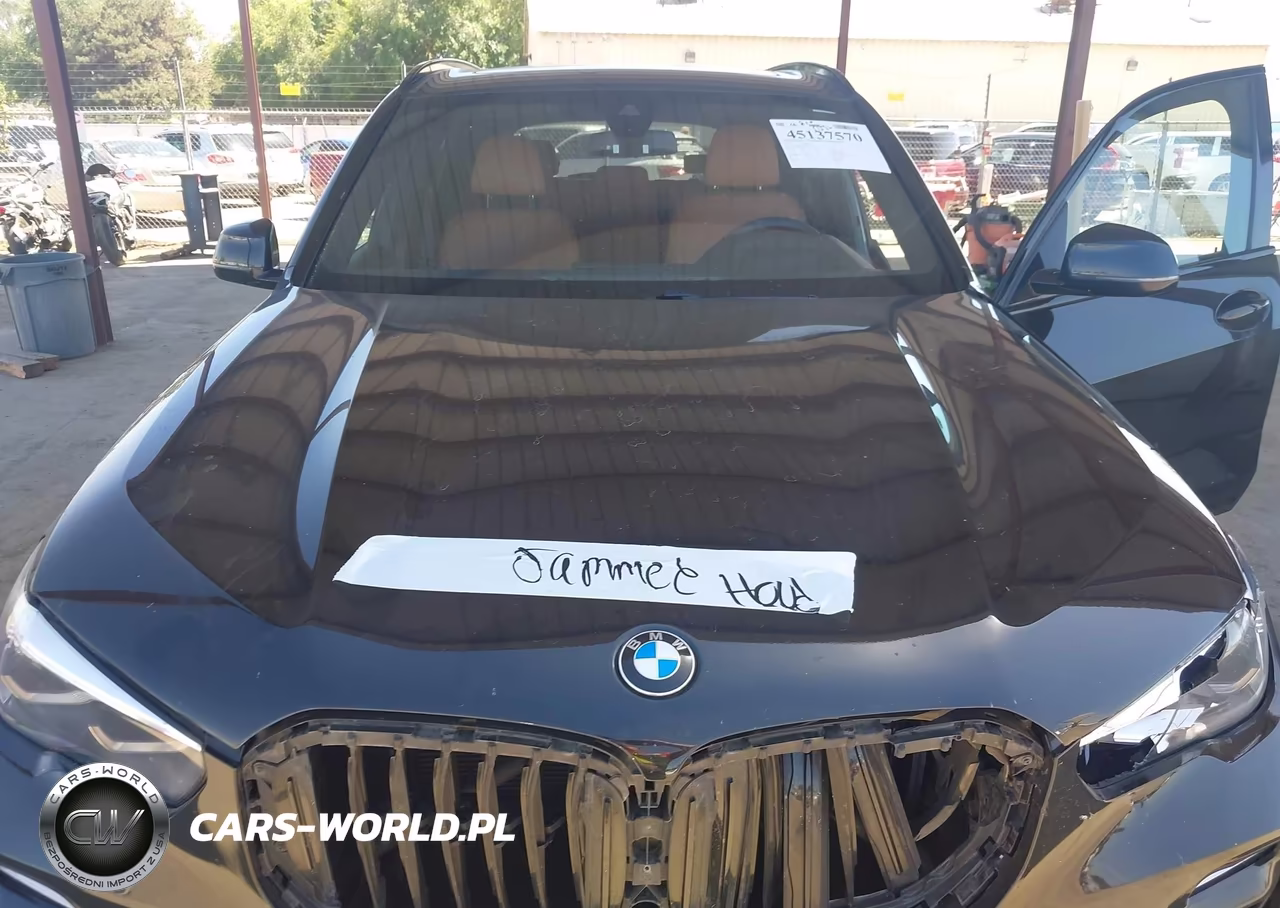 2019 BMW X5 xDrive50I VIN:5UXJU2C57KLN65468 - 10