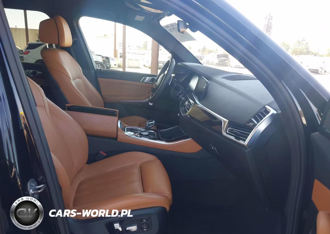 2019 BMW X5 xDrive50I VIN:5UXJU2C57KLN65468 - 5