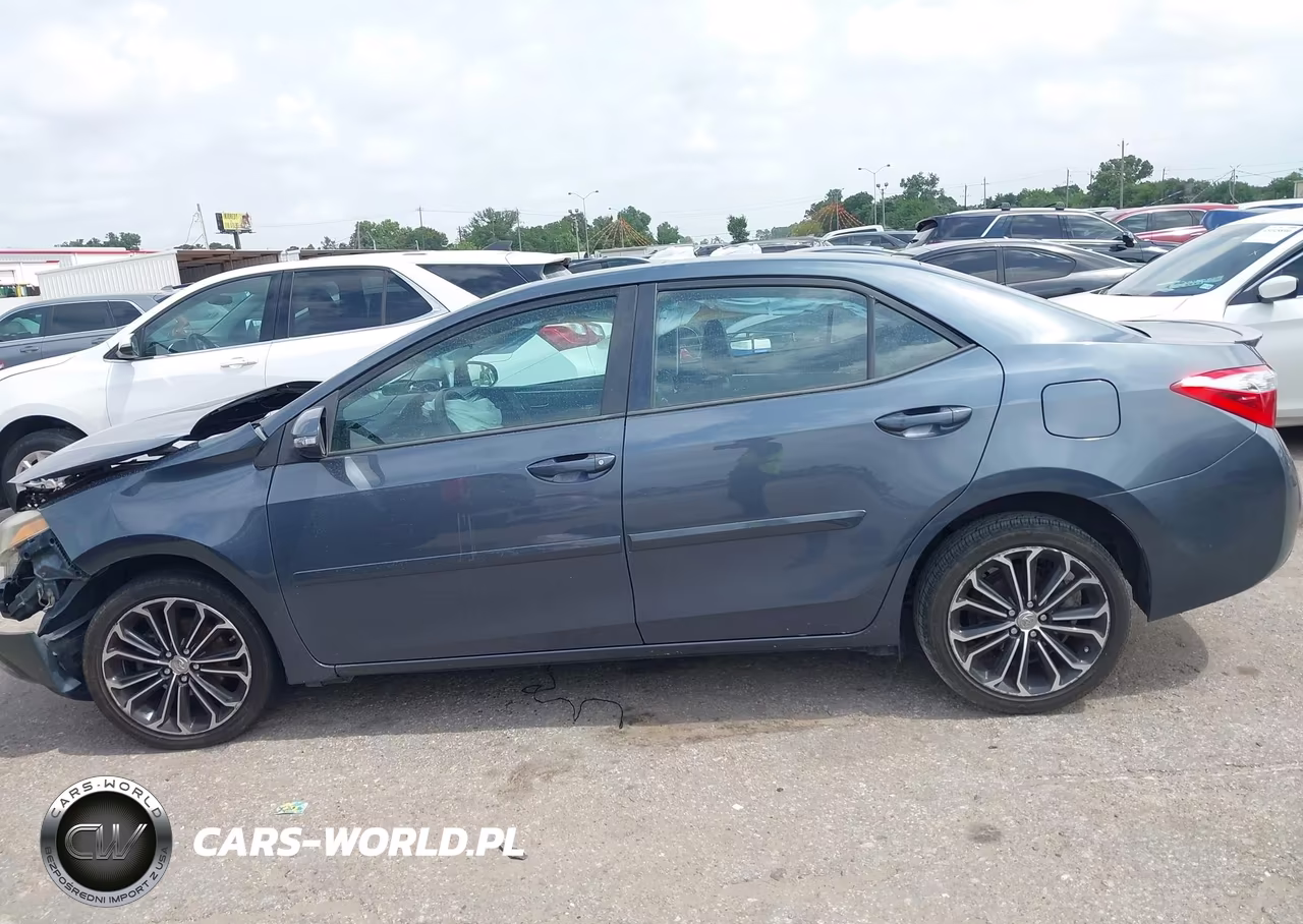2015 Toyota Corolla S Plus VIN:5YFBURHE2FP189346 - 14