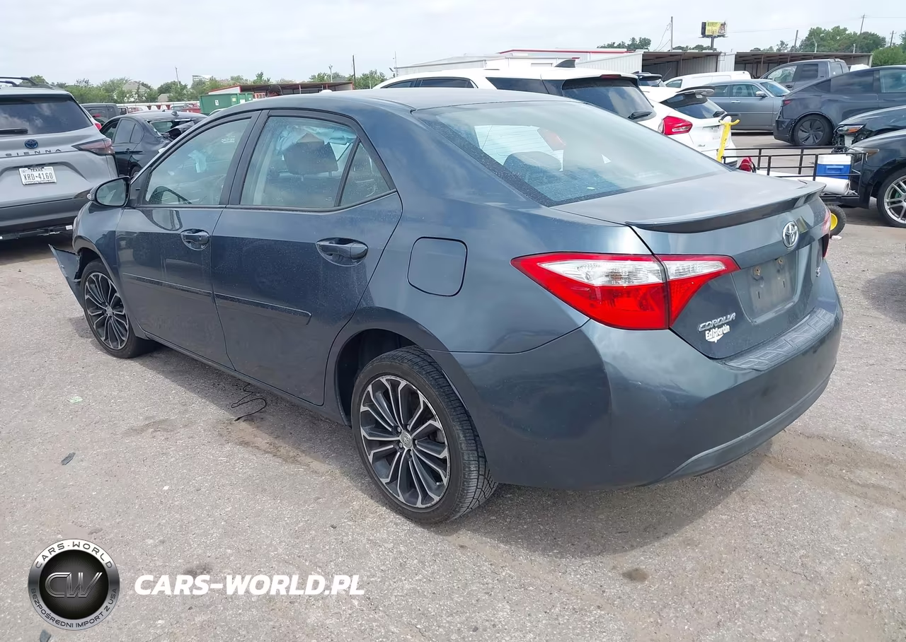 2015 Toyota Corolla S Plus VIN:5YFBURHE2FP189346 - 3