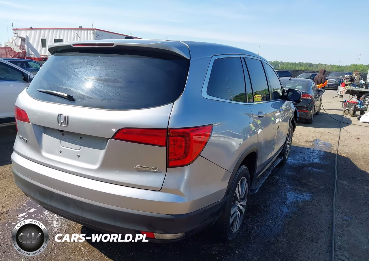 2017 Honda Pilot Ex-L VIN:5FNYF6H51HB101002 - 4