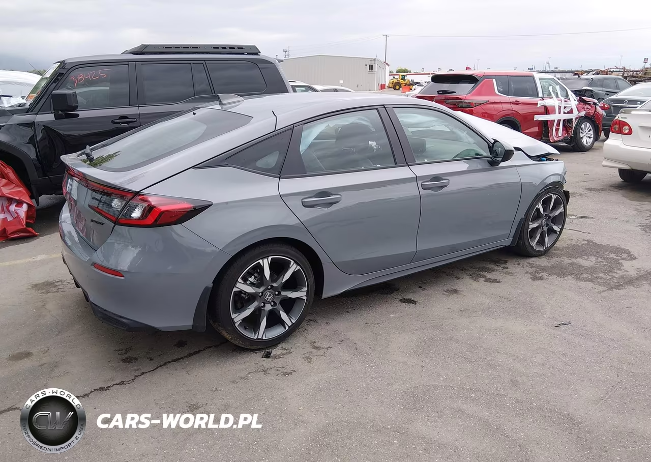 2026 Honda Civic Sport VIN:19XFL2H88TE003361 - 4