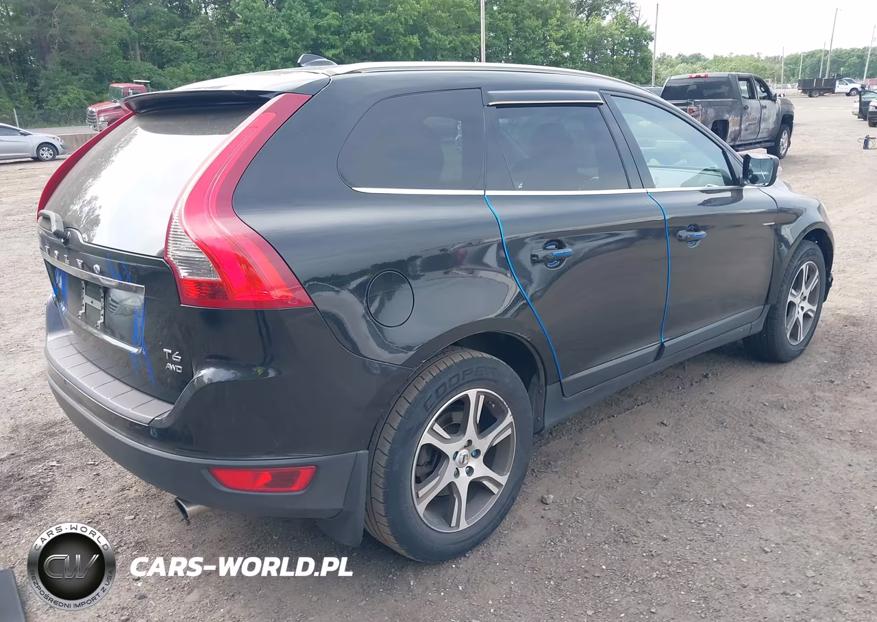 2013 Volvo Xc60 T6-T6 Platinum-T6 Premier Plus-T6 R-Design-T6 R-Design Platinum-T6 R-Design Premier Plus VIN:YV4902DZ2D2398718 - 4