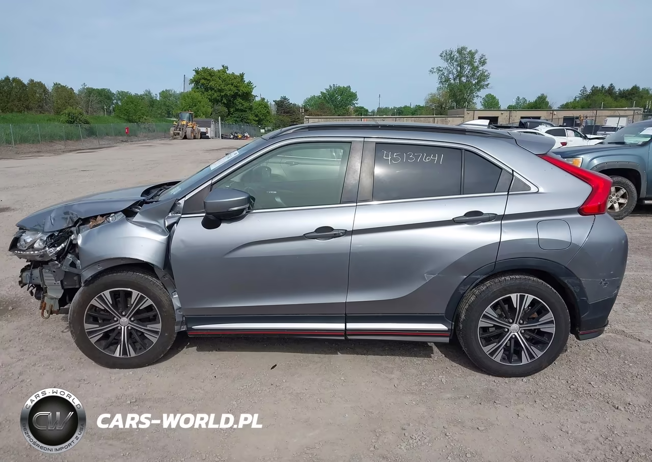2018 Mitsubishi Eclipse Cross Sel VIN:JA4AT5AA8JZ050913 - 15