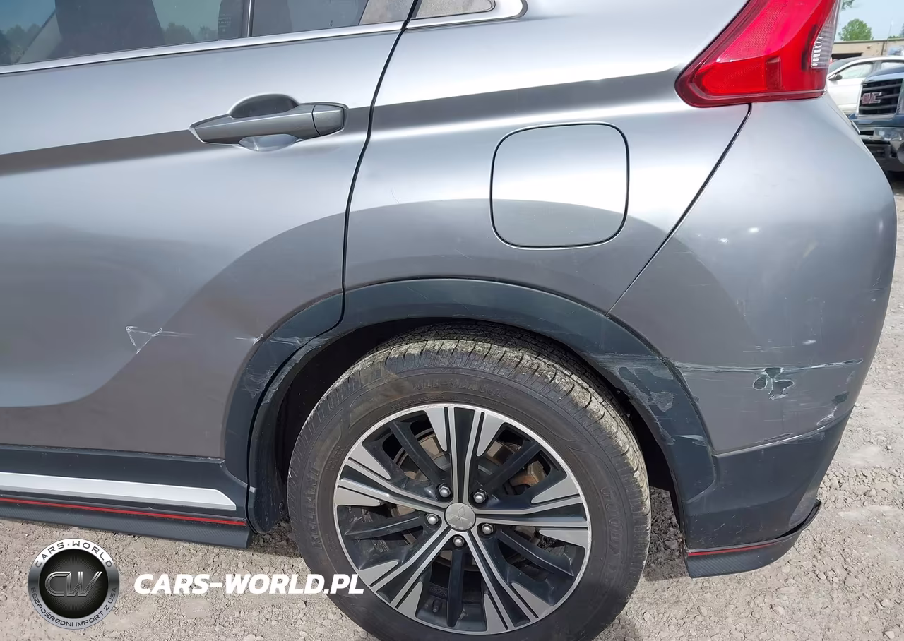 2018 Mitsubishi Eclipse Cross Sel VIN:JA4AT5AA8JZ050913 - 19