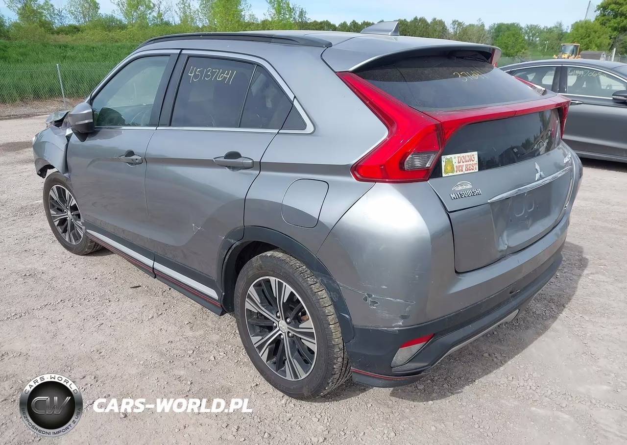 2018 Mitsubishi Eclipse Cross Sel VIN:JA4AT5AA8JZ050913 - 3