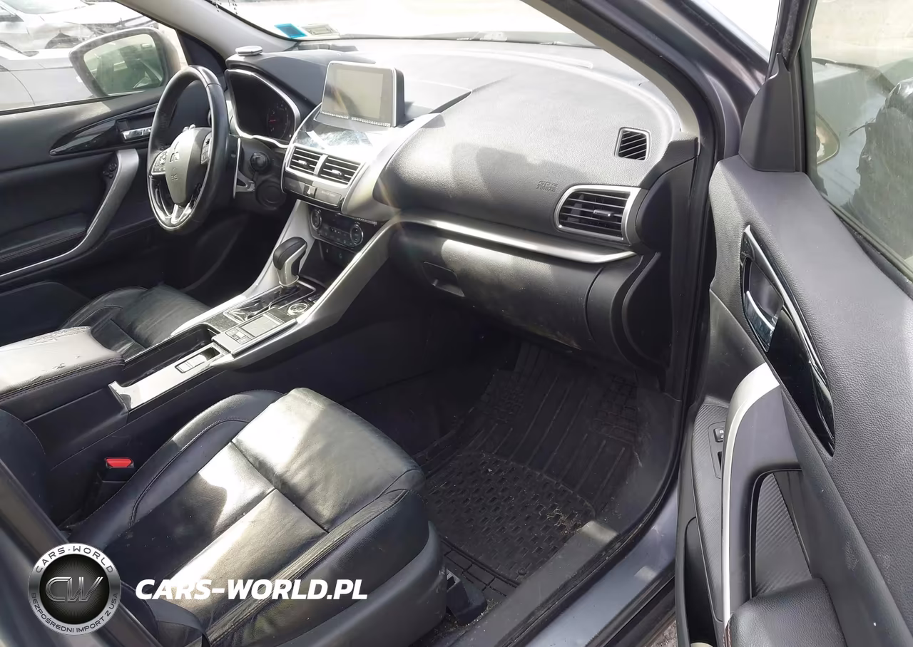 2018 Mitsubishi Eclipse Cross Sel VIN:JA4AT5AA8JZ050913 - 5