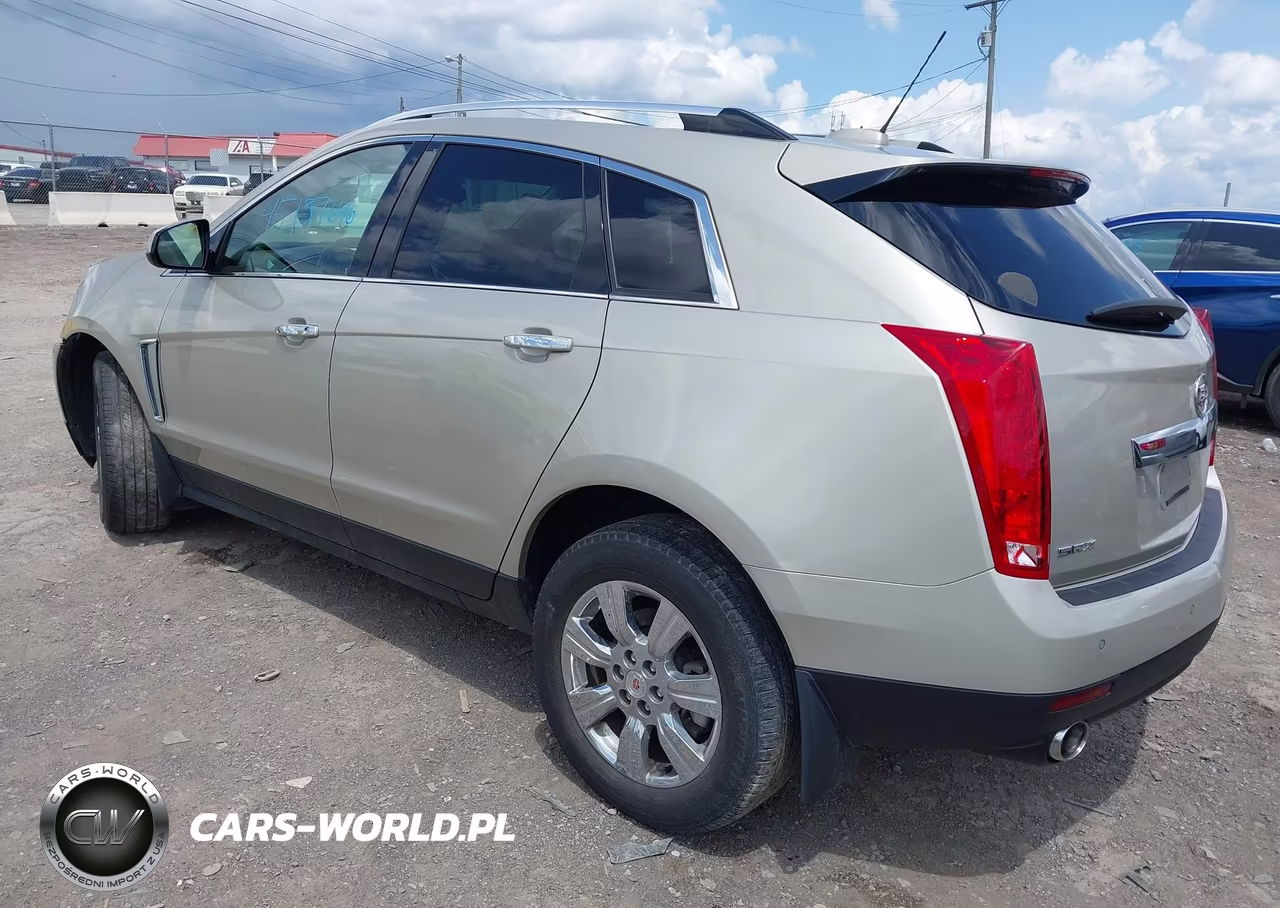 2015 Cadillac Srx Luxury Collection VIN:3GYFNBE31FS640997 - 3