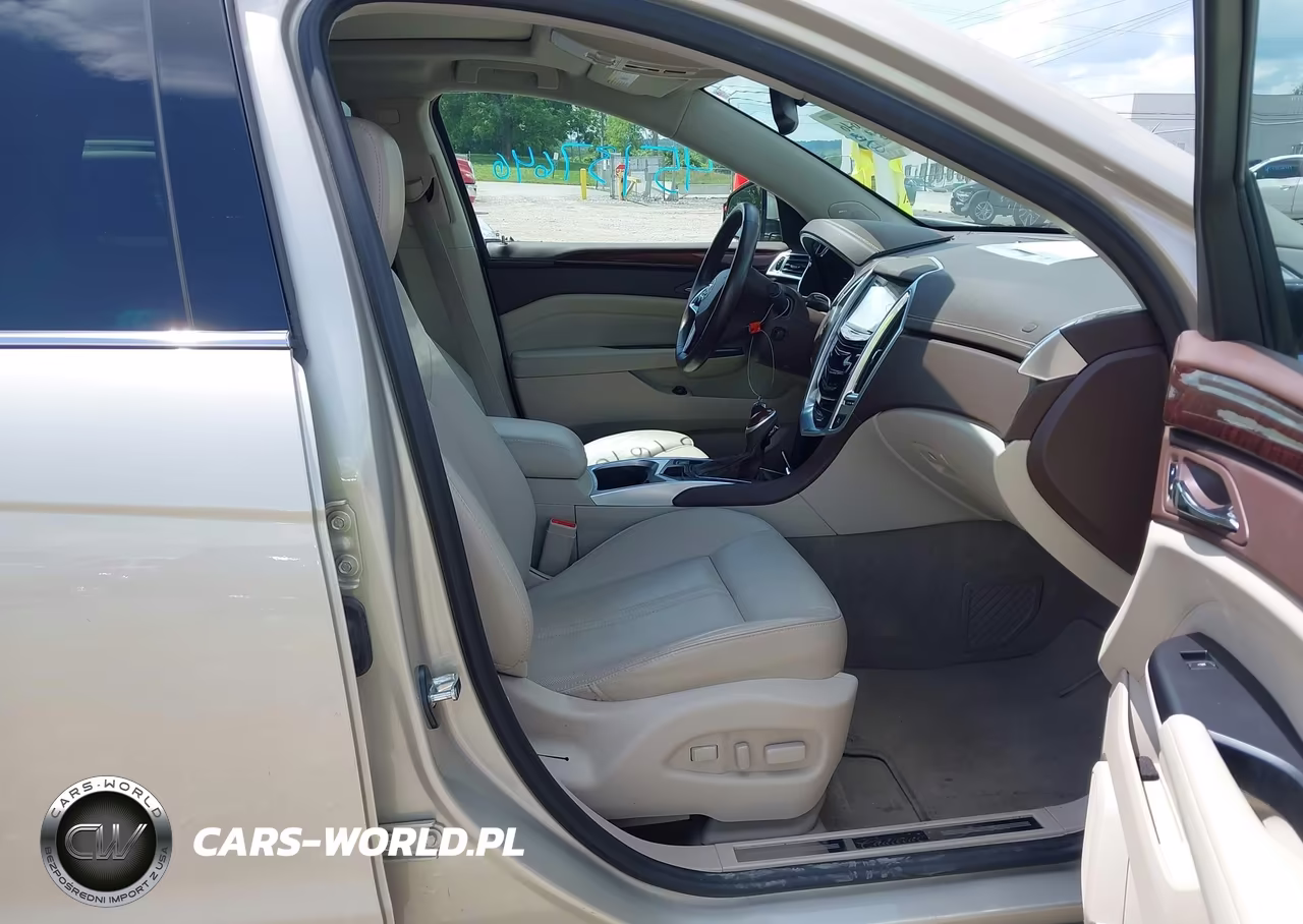 2015 Cadillac Srx Luxury Collection VIN:3GYFNBE31FS640997 - 5