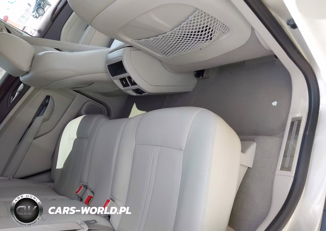 2015 Cadillac Srx Luxury Collection VIN:3GYFNBE31FS640997 - 8