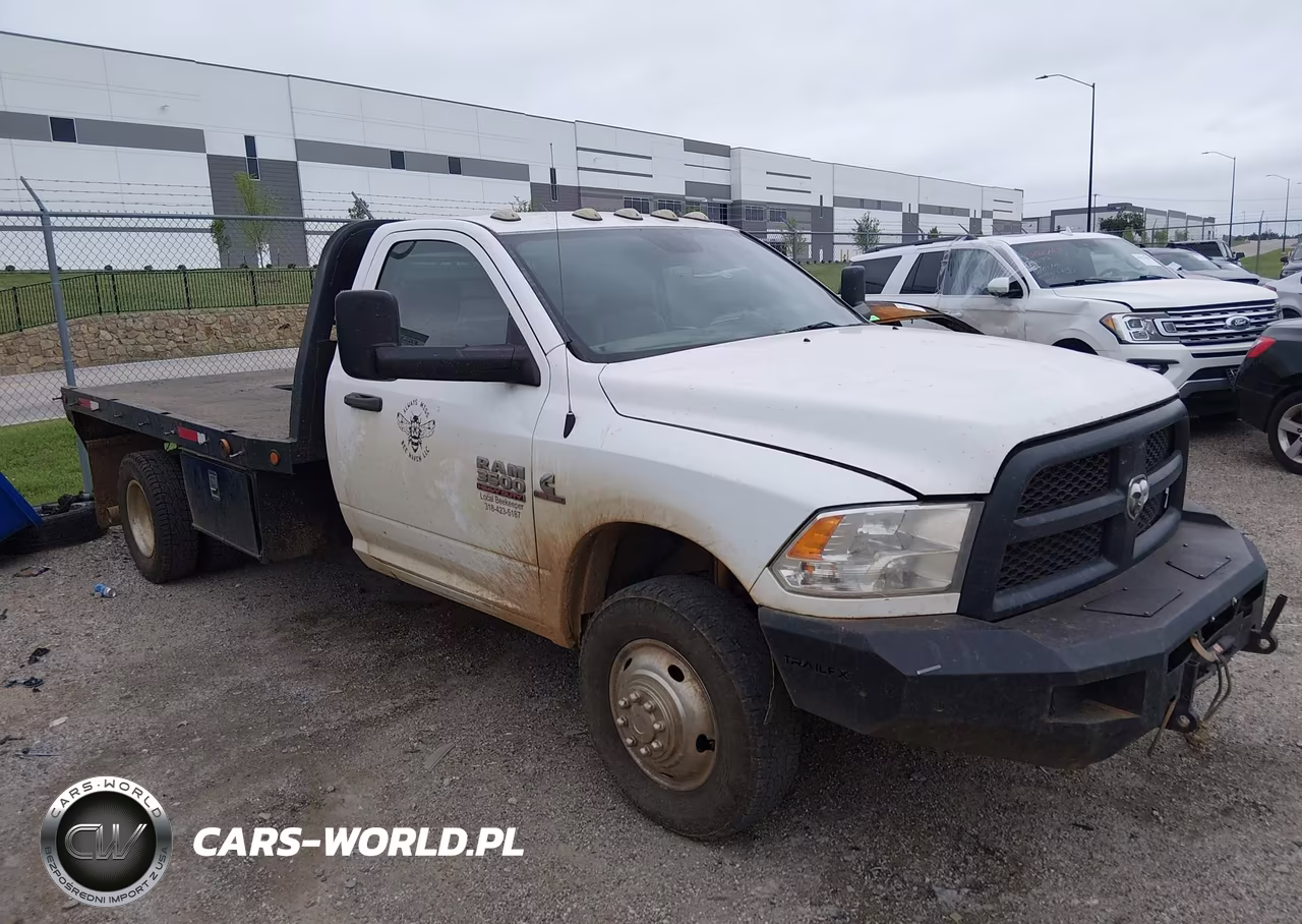 2018 Ram 3500 Chassis Tradesman-Slt VIN:3C7WRTBLXJG180208 - 2