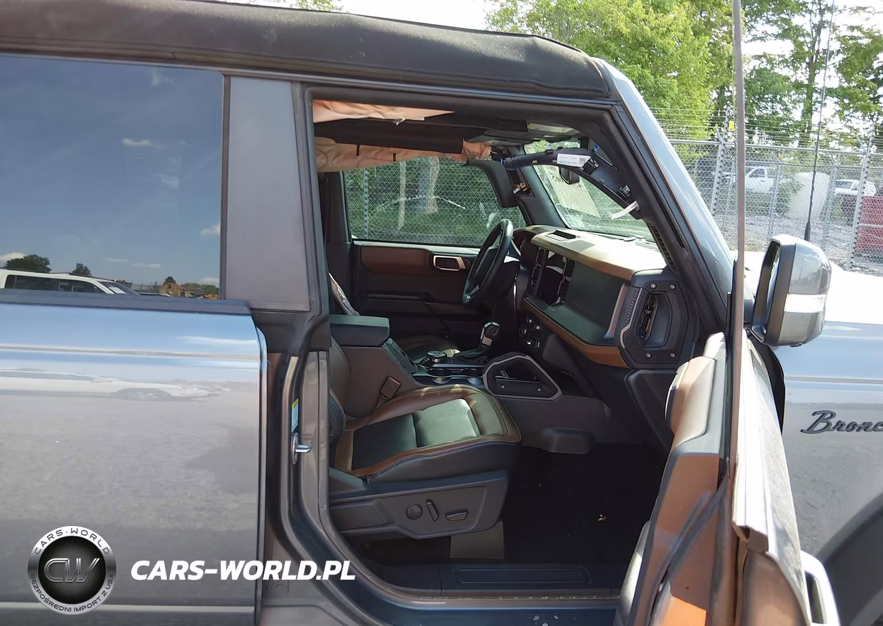 2024 Ford Bronco Outer Banks VIN:1FMDE8BHXRLB13630 - 5