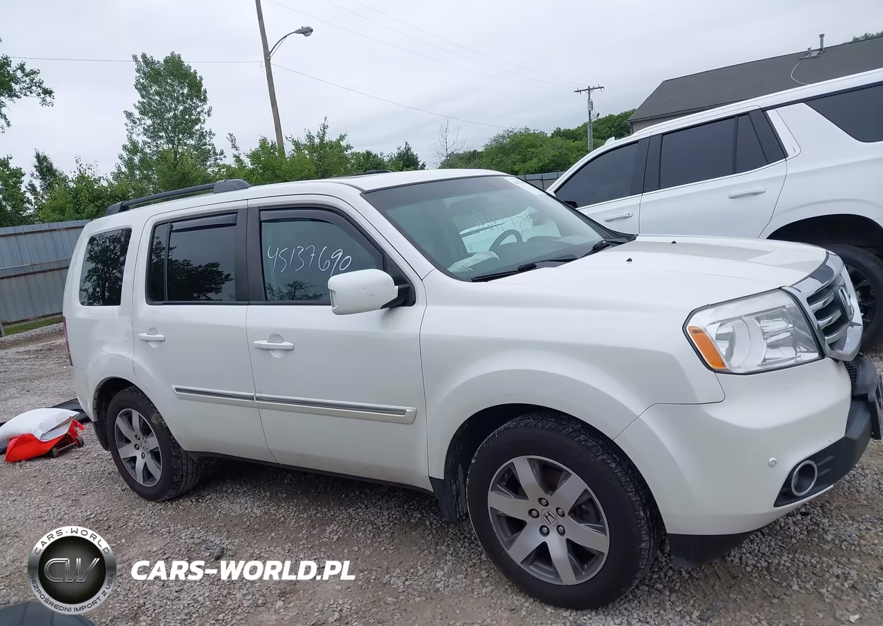 2015 Honda Pilot Touring VIN:5FNYF4H90FB049575 - 13