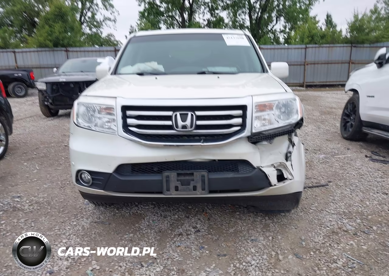2015 Honda Pilot Touring VIN:5FNYF4H90FB049575 - 6