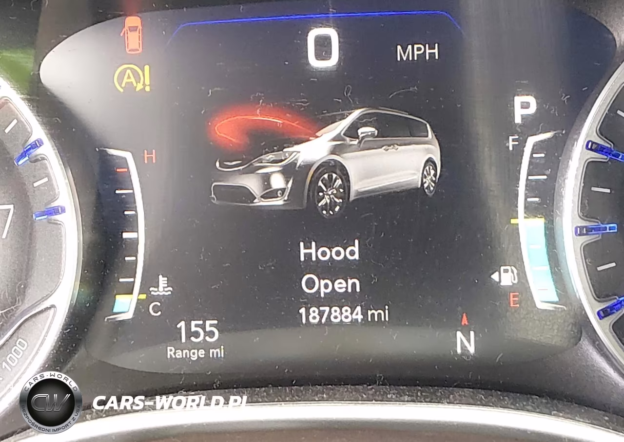 2018 Chrysler Pacifica Touring L VIN:2C4RC1BG9JR170945 - 7