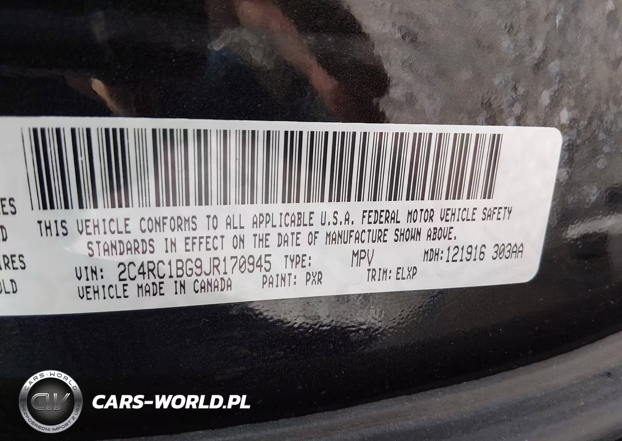 2018 Chrysler Pacifica Touring L VIN:2C4RC1BG9JR170945 - 9